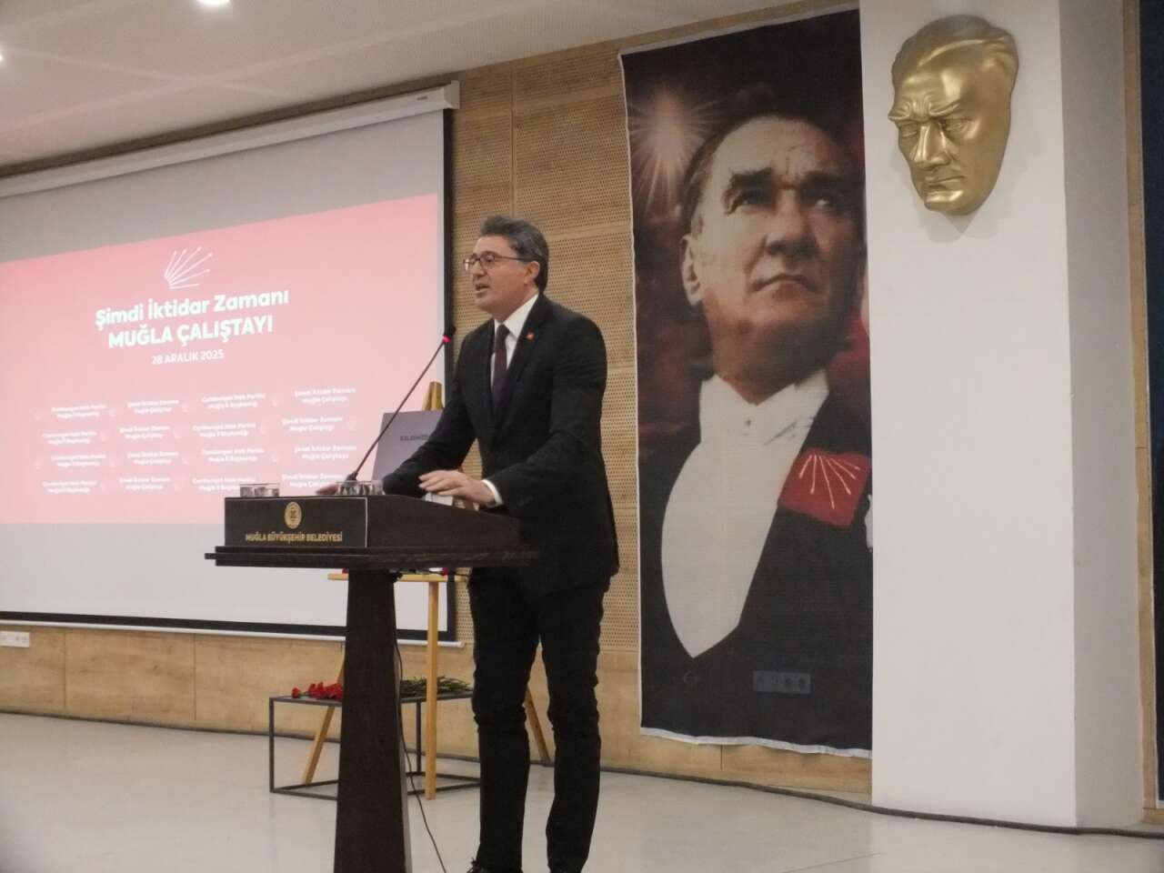 CHP Muğla’da “Şimdi İktidar Zamanı” Çalıştayı Düzenledi: CHP’li Belediyeler ve Örgüt Muğla’da İktidar İçin Buluştu 7